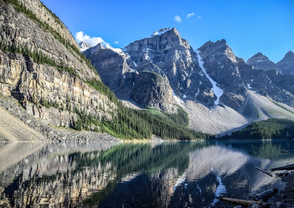 Turquoise water of Moraine Lake beneath the Valley of the Ten Peaks in Banff National Park