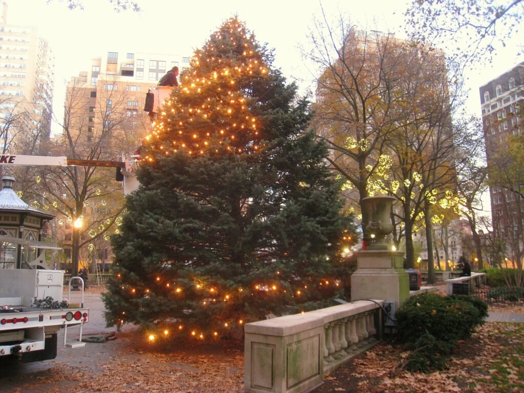Tree-lined paths and benches in Rittenhouse Square in Center City Philadelphia